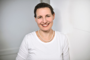 Dr. Sabine Hoffmann